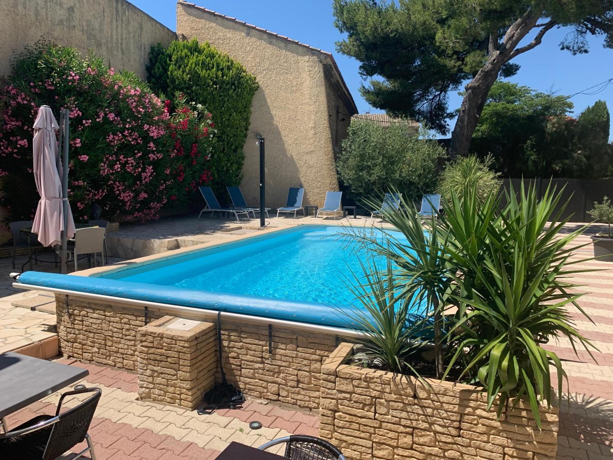 Hotel La Bastide D'Entraigues ภายนอก รูปภาพ